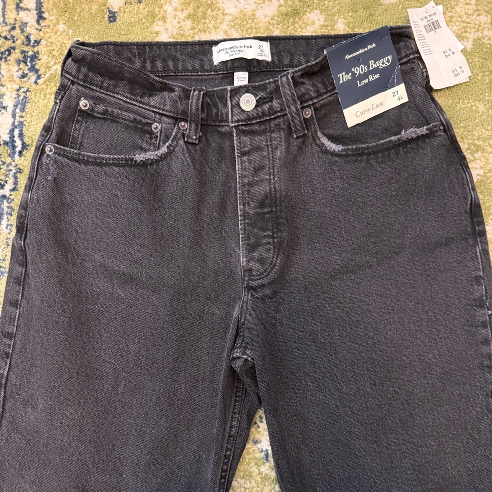 Abercrombie 90s baggy low rise Black Women's Jeans curve love regular inseam NWT